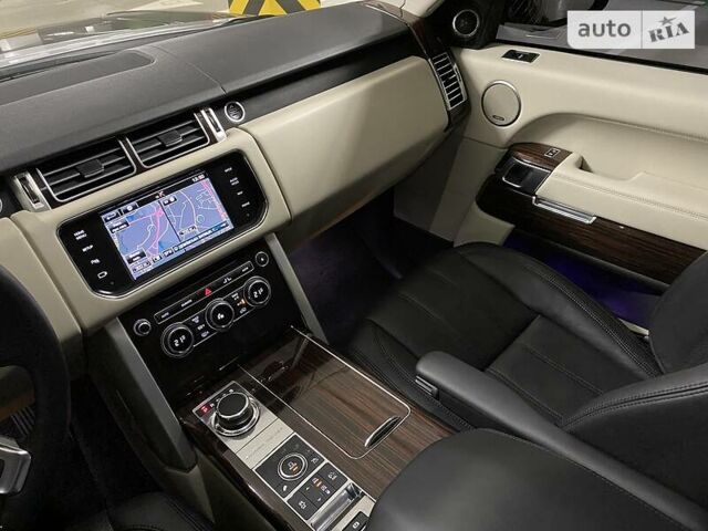 Черный Ленд Ровер Рендж Ровер, объемом двигателя 3 л и пробегом 220 тыс. км за 29900 $, фото 51 на Automoto.ua