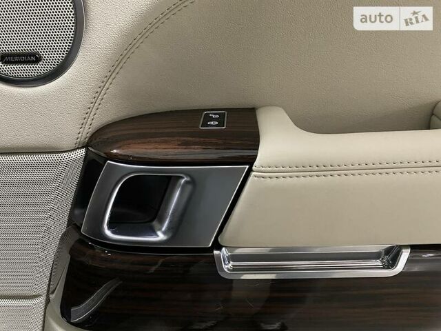 Черный Ленд Ровер Рендж Ровер, объемом двигателя 3 л и пробегом 220 тыс. км за 29900 $, фото 91 на Automoto.ua