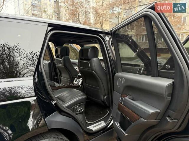 Чорний Ленд Ровер Рендж Ровер, об'ємом двигуна 5 л та пробігом 175 тис. км за 26950 $, фото 8 на Automoto.ua