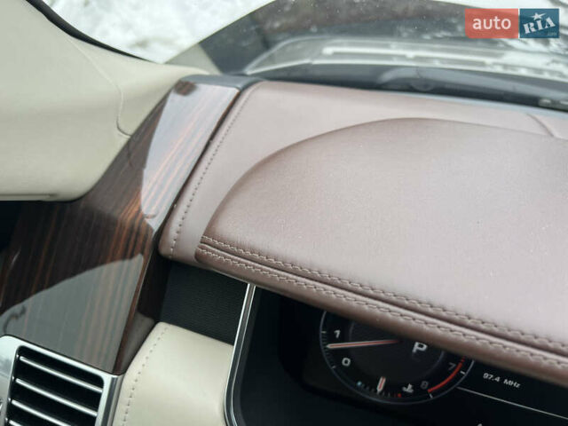 Чорний Ленд Ровер Рендж Ровер, об'ємом двигуна 5 л та пробігом 139 тис. км за 25900 $, фото 30 на Automoto.ua