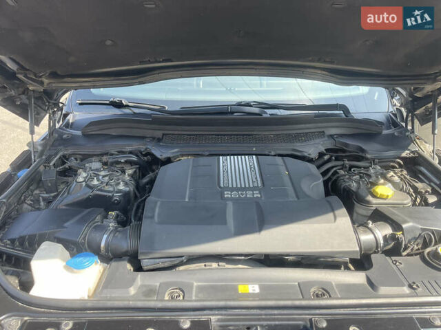 Черный Ленд Ровер Рендж Ровер, объемом двигателя 5 л и пробегом 200 тыс. км за 31000 $, фото 8 на Automoto.ua
