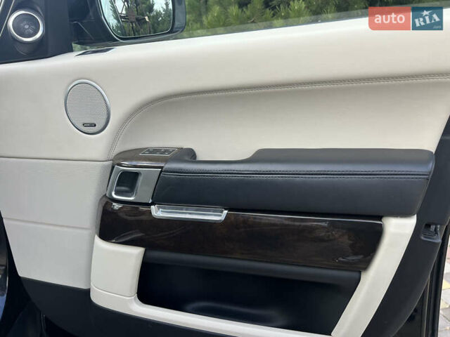 Чорний Ленд Ровер Рендж Ровер, об'ємом двигуна 4.37 л та пробігом 170 тис. км за 26900 $, фото 16 на Automoto.ua