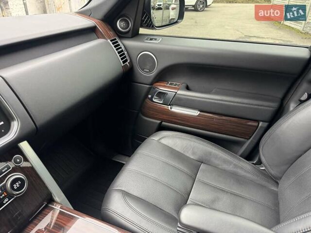 Черный Ленд Ровер Рендж Ровер, объемом двигателя 3 л и пробегом 183 тыс. км за 28900 $, фото 65 на Automoto.ua