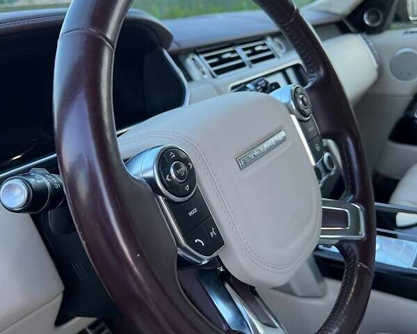 Чорний Ленд Ровер Рендж Ровер, об'ємом двигуна 5 л та пробігом 248 тис. км за 35000 $, фото 34 на Automoto.ua