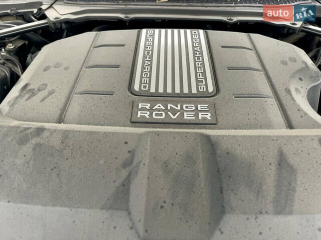 Чорний Ленд Ровер Рендж Ровер, об'ємом двигуна 5 л та пробігом 93 тис. км за 40000 $, фото 18 на Automoto.ua