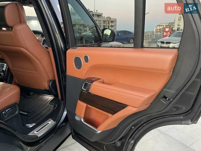 Чорний Ленд Ровер Рендж Ровер, об'ємом двигуна 5 л та пробігом 125 тис. км за 41000 $, фото 43 на Automoto.ua