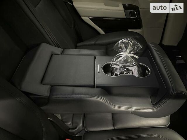 Черный Ленд Ровер Рендж Ровер, объемом двигателя 3 л и пробегом 220 тыс. км за 29900 $, фото 84 на Automoto.ua