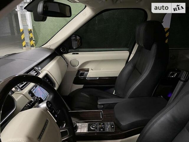 Черный Ленд Ровер Рендж Ровер, объемом двигателя 3 л и пробегом 220 тыс. км за 29900 $, фото 40 на Automoto.ua