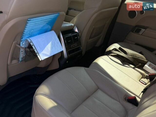 Чорний Ленд Ровер Рендж Ровер, об'ємом двигуна 2.99 л та пробігом 186 тис. км за 29900 $, фото 15 на Automoto.ua