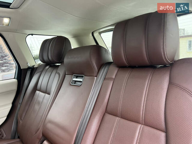 Чорний Ленд Ровер Рендж Ровер, об'ємом двигуна 5 л та пробігом 139 тис. км за 25900 $, фото 24 на Automoto.ua