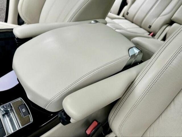 Черный Ленд Ровер Рендж Ровер, объемом двигателя 5 л и пробегом 98 тыс. км за 35000 $, фото 7 на Automoto.ua