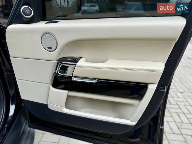 Чорний Ленд Ровер Рендж Ровер, об'ємом двигуна 4.4 л та пробігом 240 тис. км за 29500 $, фото 55 на Automoto.ua