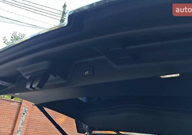 Черный Ленд Ровер Рендж Ровер, объемом двигателя 5 л и пробегом 137 тыс. км за 32000 $, фото 39 на Automoto.ua