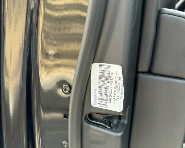 Чорний Ленд Ровер Рендж Ровер, об'ємом двигуна 5 л та пробігом 143 тис. км за 43700 $, фото 14 на Automoto.ua