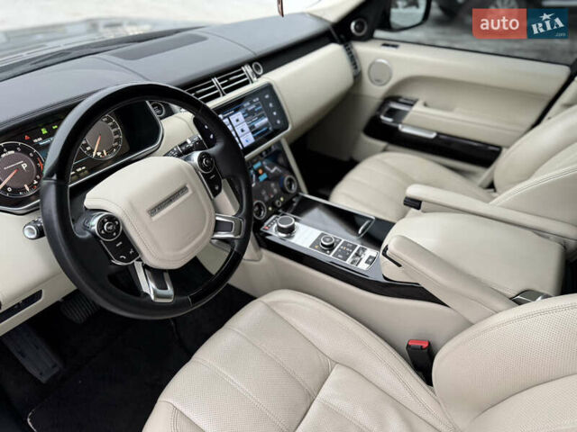Чорний Ленд Ровер Рендж Ровер, об'ємом двигуна 5 л та пробігом 120 тис. км за 36500 $, фото 22 на Automoto.ua