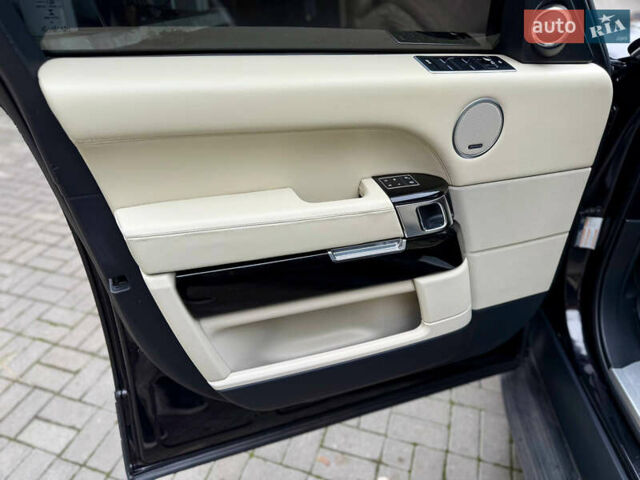 Чорний Ленд Ровер Рендж Ровер, об'ємом двигуна 4.4 л та пробігом 240 тис. км за 29500 $, фото 24 на Automoto.ua