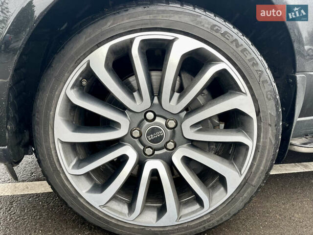 Чорний Ленд Ровер Рендж Ровер, об'ємом двигуна 5 л та пробігом 93 тис. км за 40000 $, фото 19 на Automoto.ua