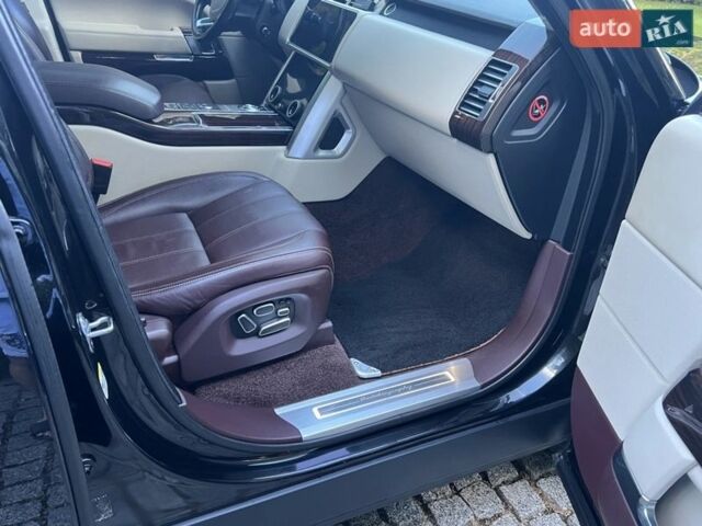 Чорний Ленд Ровер Рендж Ровер, об'ємом двигуна 4.37 л та пробігом 240 тис. км за 39900 $, фото 11 на Automoto.ua