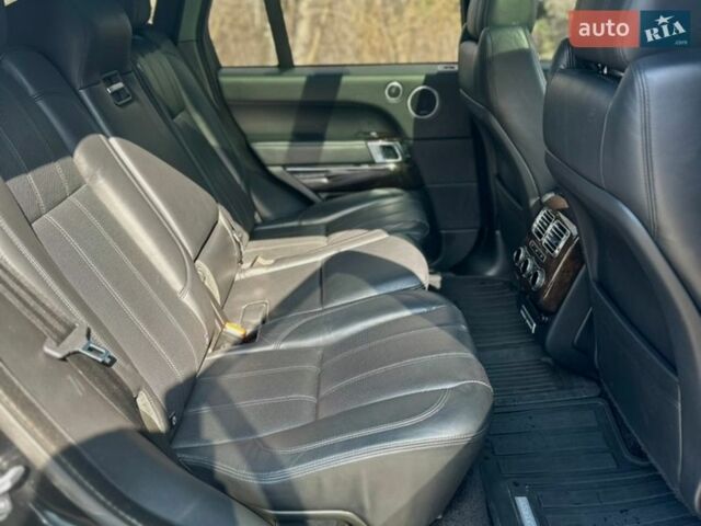 Чорний Ленд Ровер Рендж Ровер, об'ємом двигуна 4.37 л та пробігом 166 тис. км за 33900 $, фото 4 на Automoto.ua