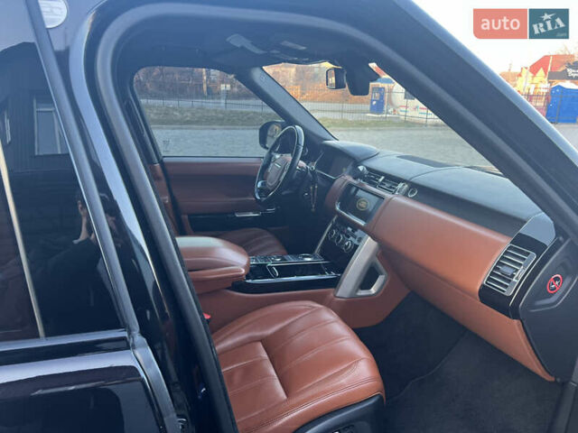 Чорний Ленд Ровер Рендж Ровер, об'ємом двигуна 5 л та пробігом 223 тис. км за 33000 $, фото 14 на Automoto.ua