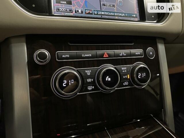 Черный Ленд Ровер Рендж Ровер, объемом двигателя 3 л и пробегом 220 тыс. км за 29900 $, фото 60 на Automoto.ua