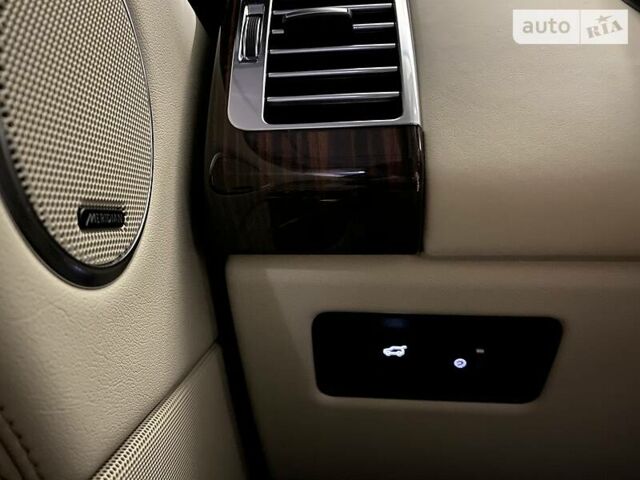 Черный Ленд Ровер Рендж Ровер, объемом двигателя 3 л и пробегом 220 тыс. км за 29900 $, фото 48 на Automoto.ua