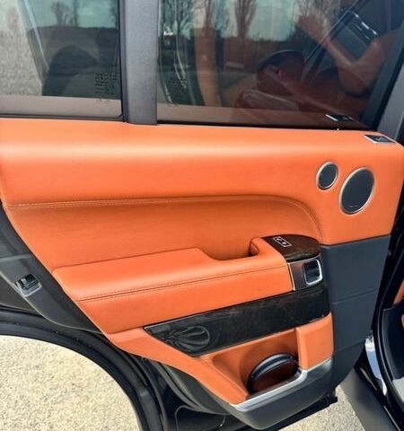 Чорний Ленд Ровер Рендж Ровер, об'ємом двигуна 4.37 л та пробігом 225 тис. км за 34500 $, фото 33 на Automoto.ua