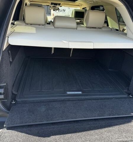 Чорний Ленд Ровер Рендж Ровер, об'ємом двигуна 5 л та пробігом 206 тис. км за 27900 $, фото 13 на Automoto.ua