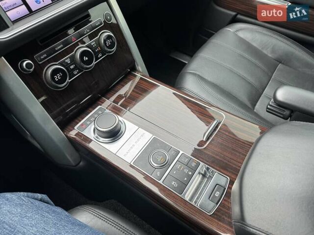 Черный Ленд Ровер Рендж Ровер, объемом двигателя 3 л и пробегом 183 тыс. км за 28900 $, фото 69 на Automoto.ua