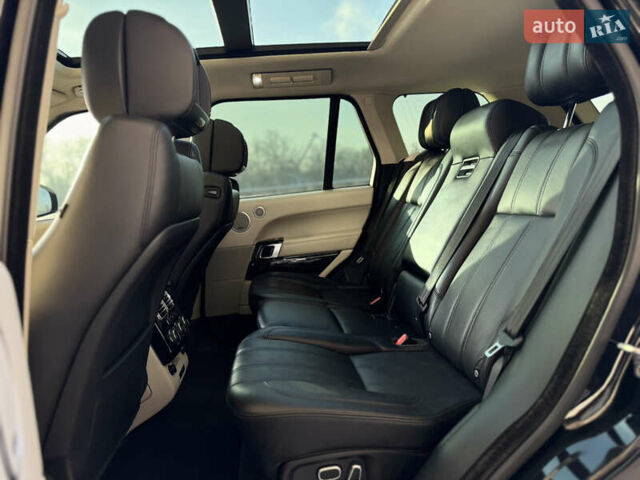 Черный Ленд Ровер Рендж Ровер, объемом двигателя 4.95 л и пробегом 159 тыс. км за 32000 $, фото 17 на Automoto.ua