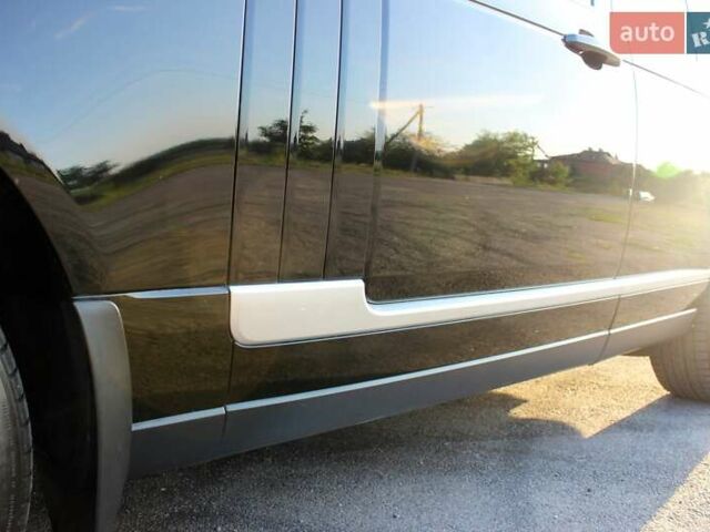 Черный Ленд Ровер Рендж Ровер, объемом двигателя 4.37 л и пробегом 141 тыс. км за 51000 $, фото 20 на Automoto.ua