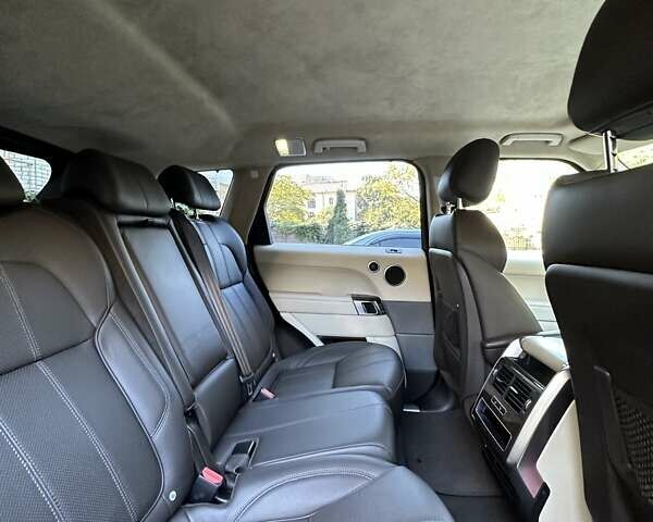 Черный Ленд Ровер Рендж Ровер, объемом двигателя 3 л и пробегом 110 тыс. км за 30000 $, фото 8 на Automoto.ua