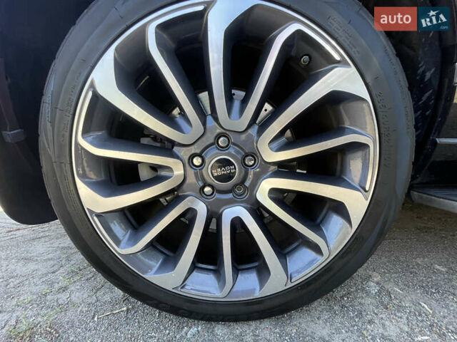 Черный Ленд Ровер Рендж Ровер, объемом двигателя 5 л и пробегом 200 тыс. км за 31000 $, фото 11 на Automoto.ua