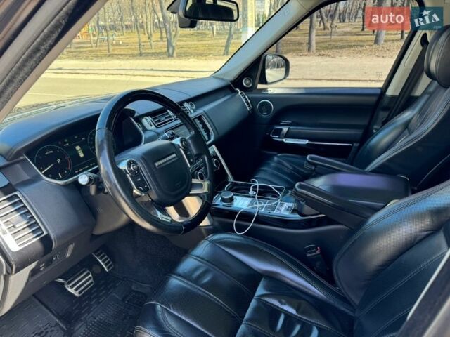 Чорний Ленд Ровер Рендж Ровер, об'ємом двигуна 4.37 л та пробігом 201 тис. км за 29500 $, фото 8 на Automoto.ua