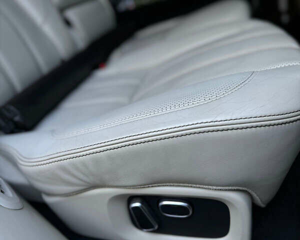 Черный Ленд Ровер Рендж Ровер, объемом двигателя 4.37 л и пробегом 227 тыс. км за 40000 $, фото 28 на Automoto.ua