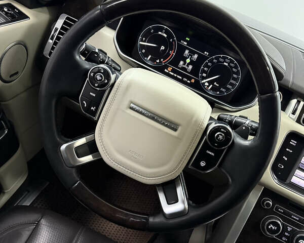 Чорний Ленд Ровер Рендж Ровер, об'ємом двигуна 4.37 л та пробігом 216 тис. км за 27500 $, фото 29 на Automoto.ua