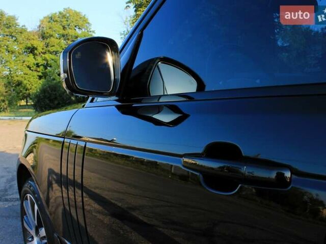 Черный Ленд Ровер Рендж Ровер, объемом двигателя 4.37 л и пробегом 141 тыс. км за 51000 $, фото 22 на Automoto.ua