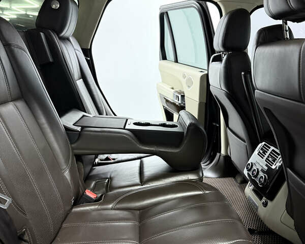 Чорний Ленд Ровер Рендж Ровер, об'ємом двигуна 4.37 л та пробігом 216 тис. км за 27500 $, фото 33 на Automoto.ua