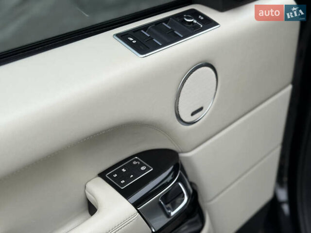 Чорний Ленд Ровер Рендж Ровер, об'ємом двигуна 5 л та пробігом 120 тис. км за 36500 $, фото 23 на Automoto.ua