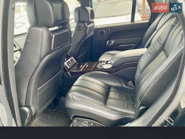 Чорний Ленд Ровер Рендж Ровер, об'ємом двигуна 5 л та пробігом 93 тис. км за 40000 $, фото 31 на Automoto.ua