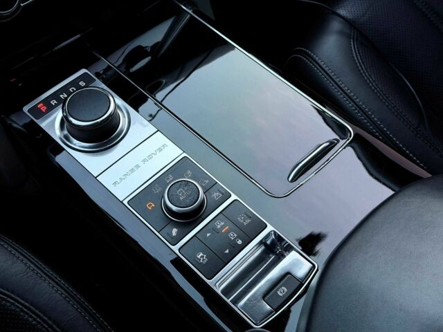 Черный Ленд Ровер Рендж Ровер, объемом двигателя 4.4 л и пробегом 207 тыс. км за 31500 $, фото 16 на Automoto.ua