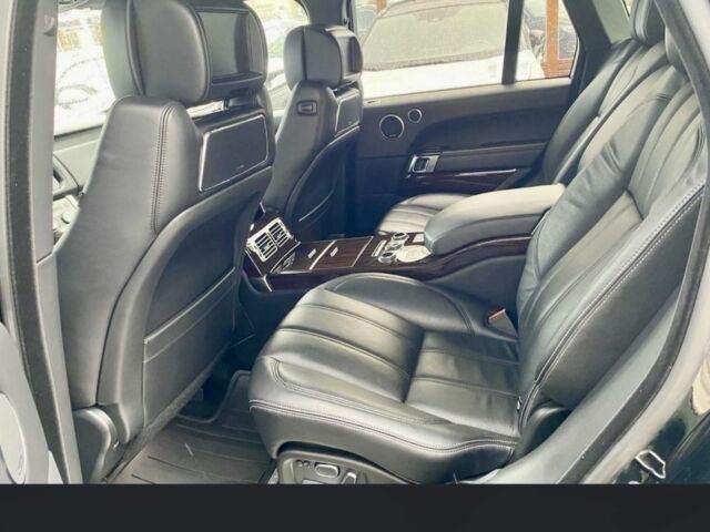 Черный Ленд Ровер Рендж Ровер, объемом двигателя 5 л и пробегом 98 тыс. км за 35000 $, фото 1 на Automoto.ua