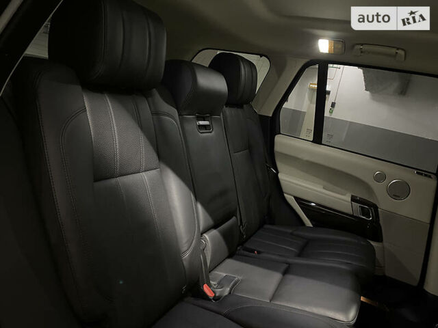 Черный Ленд Ровер Рендж Ровер, объемом двигателя 3 л и пробегом 220 тыс. км за 29900 $, фото 83 на Automoto.ua