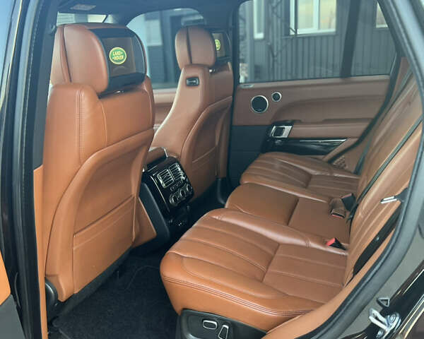 Чорний Ленд Ровер Рендж Ровер, об'ємом двигуна 5 л та пробігом 223 тис. км за 33000 $, фото 15 на Automoto.ua