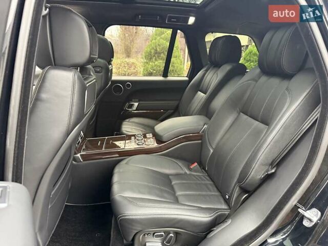 Чорний Ленд Ровер Рендж Ровер, об'ємом двигуна 5 л та пробігом 175 тис. км за 26950 $, фото 40 на Automoto.ua