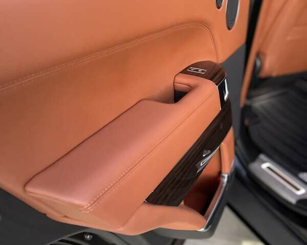 Чорний Ленд Ровер Рендж Ровер, об'ємом двигуна 5 л та пробігом 125 тис. км за 41000 $, фото 31 на Automoto.ua