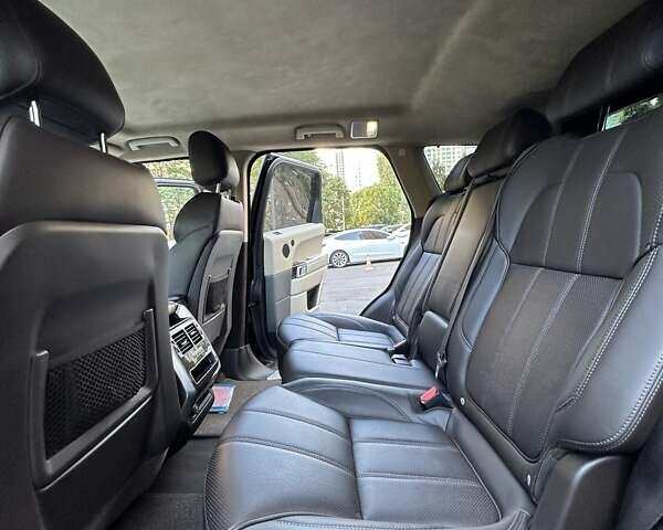 Черный Ленд Ровер Рендж Ровер, объемом двигателя 3 л и пробегом 110 тыс. км за 30000 $, фото 10 на Automoto.ua