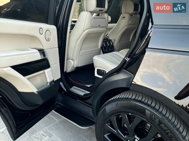 Чорний Ленд Ровер Рендж Ровер, об'ємом двигуна 5 л та пробігом 207 тис. км за 25900 $, фото 23 на Automoto.ua