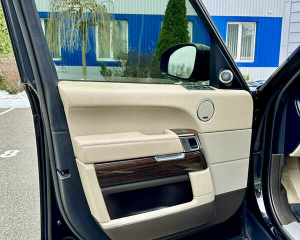 Чорний Ленд Ровер Рендж Ровер, об'ємом двигуна 5 л та пробігом 93 тис. км за 40000 $, фото 34 на Automoto.ua