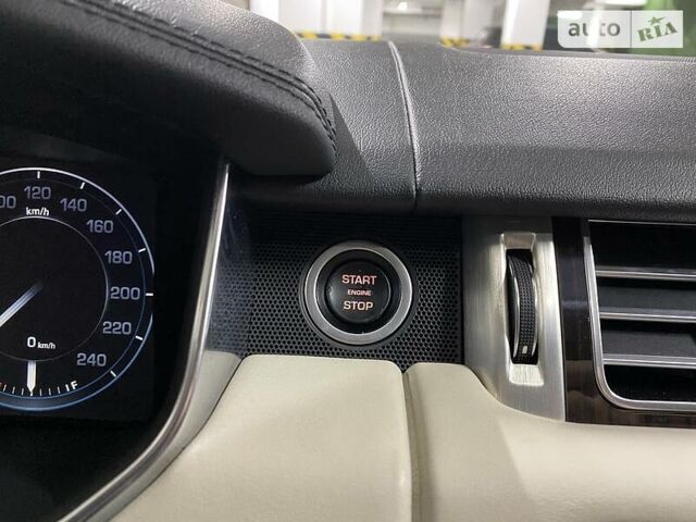 Черный Ленд Ровер Рендж Ровер, объемом двигателя 3 л и пробегом 220 тыс. км за 29900 $, фото 50 на Automoto.ua